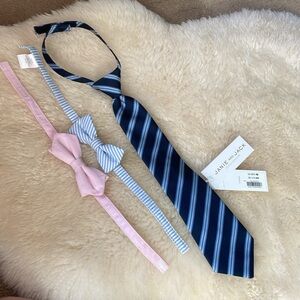 Janie and Jack new Bow ties seersucker & 1 stripped blue tie size 2-5.